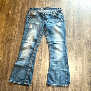 Ariya Jeans